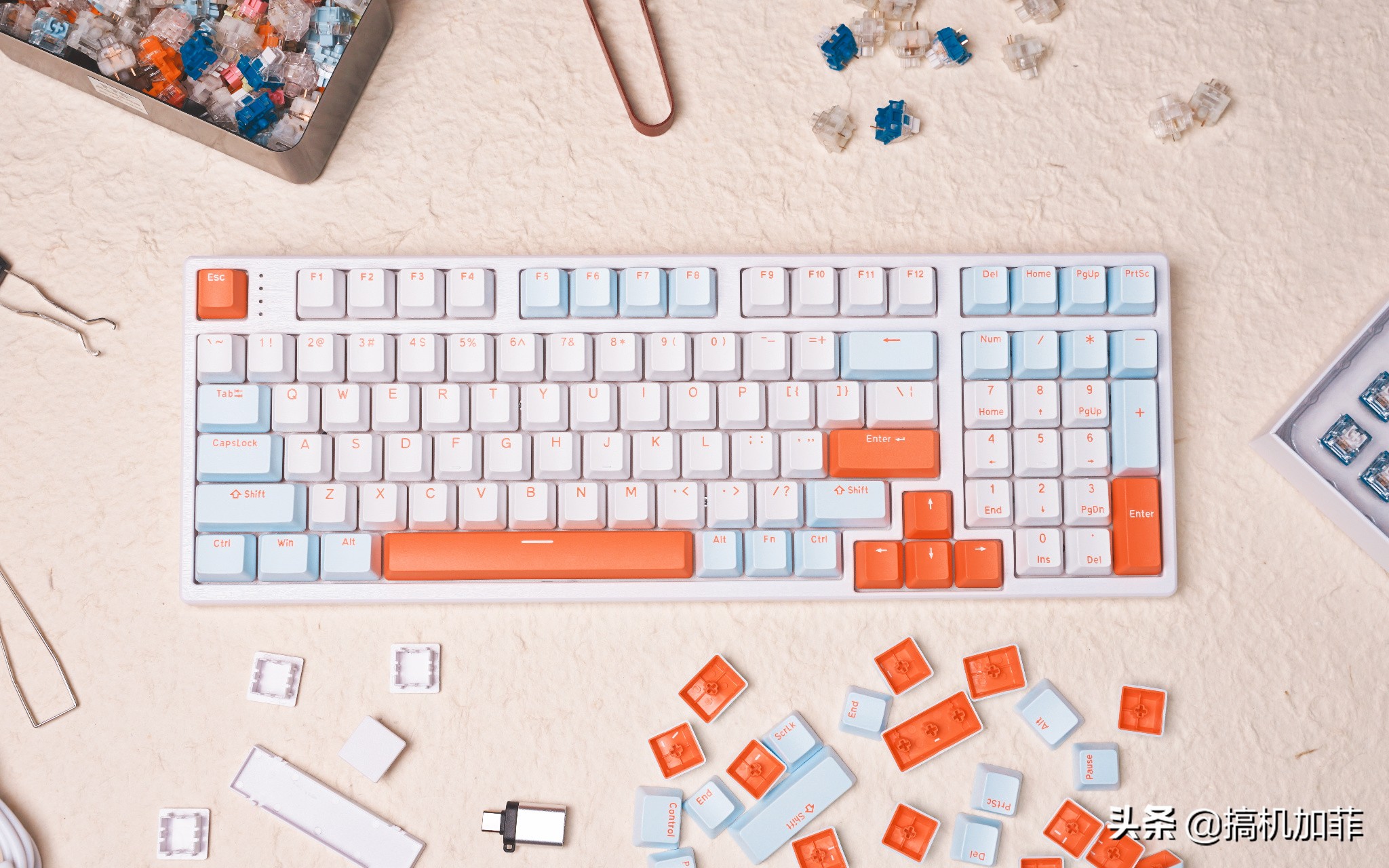 平淡的美，HELLOGANSSHS98T无线三模键盘上手