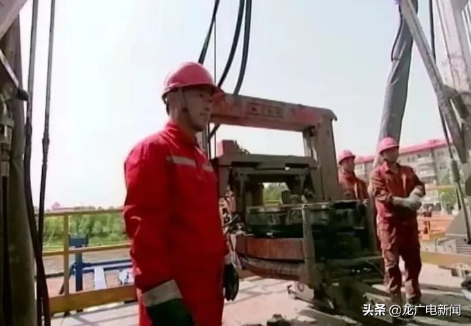 大庆石油工人铸就了什么大庆精神,大庆油田造就了什么大庆精神