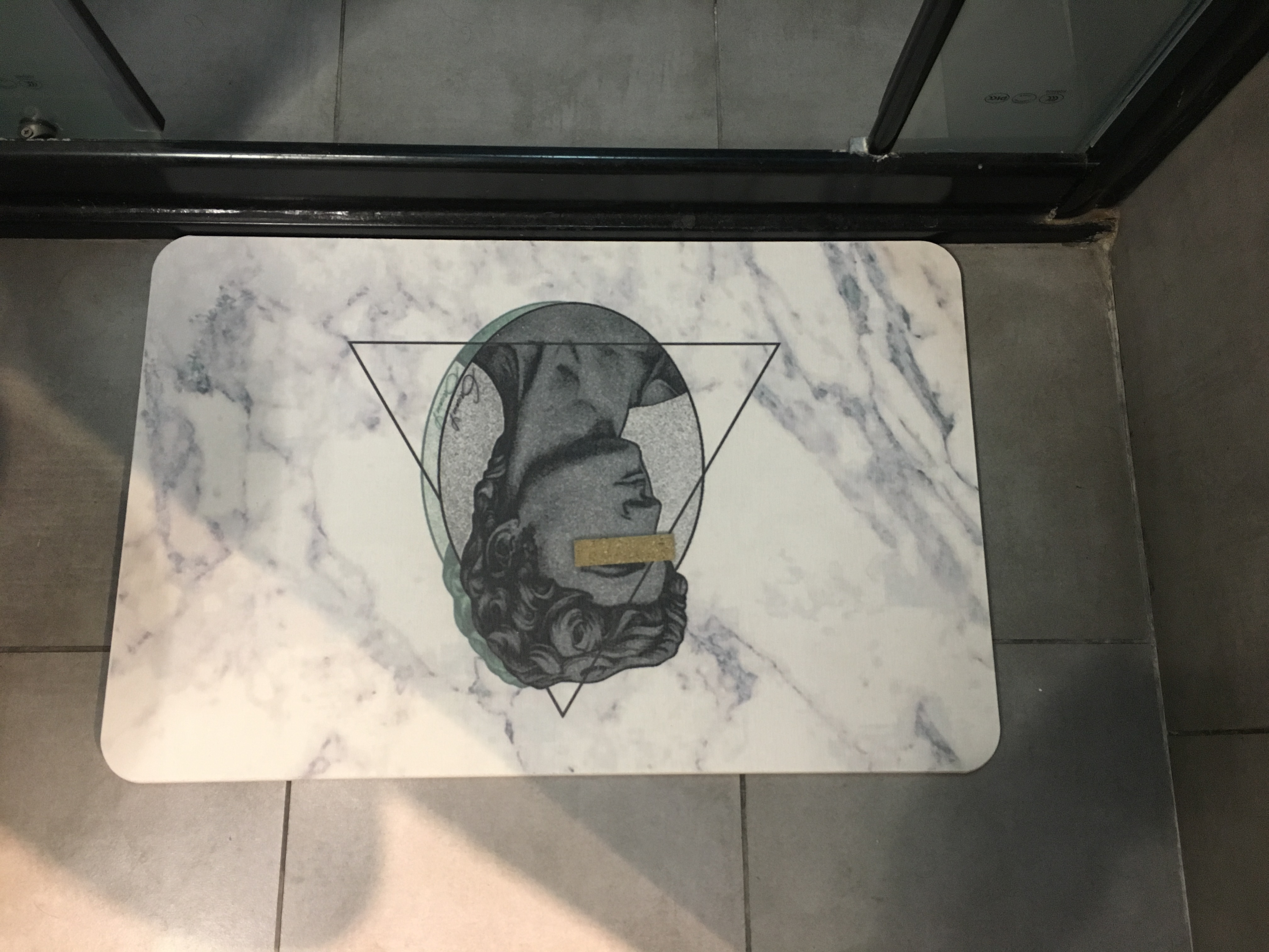 洗手间地垫吸水神器,地垫洗手间硅藻泥