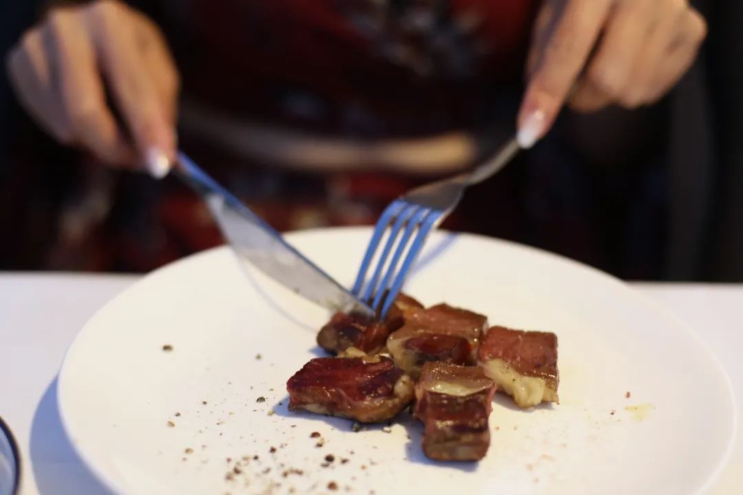 东北哈尔滨夫妻,一对夫妻打造云南的家