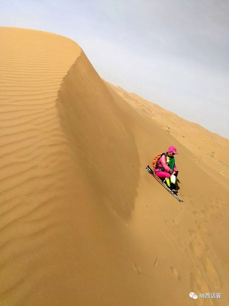 叶紫被雷劈穿越到异界,关于叶紫的穿越小说