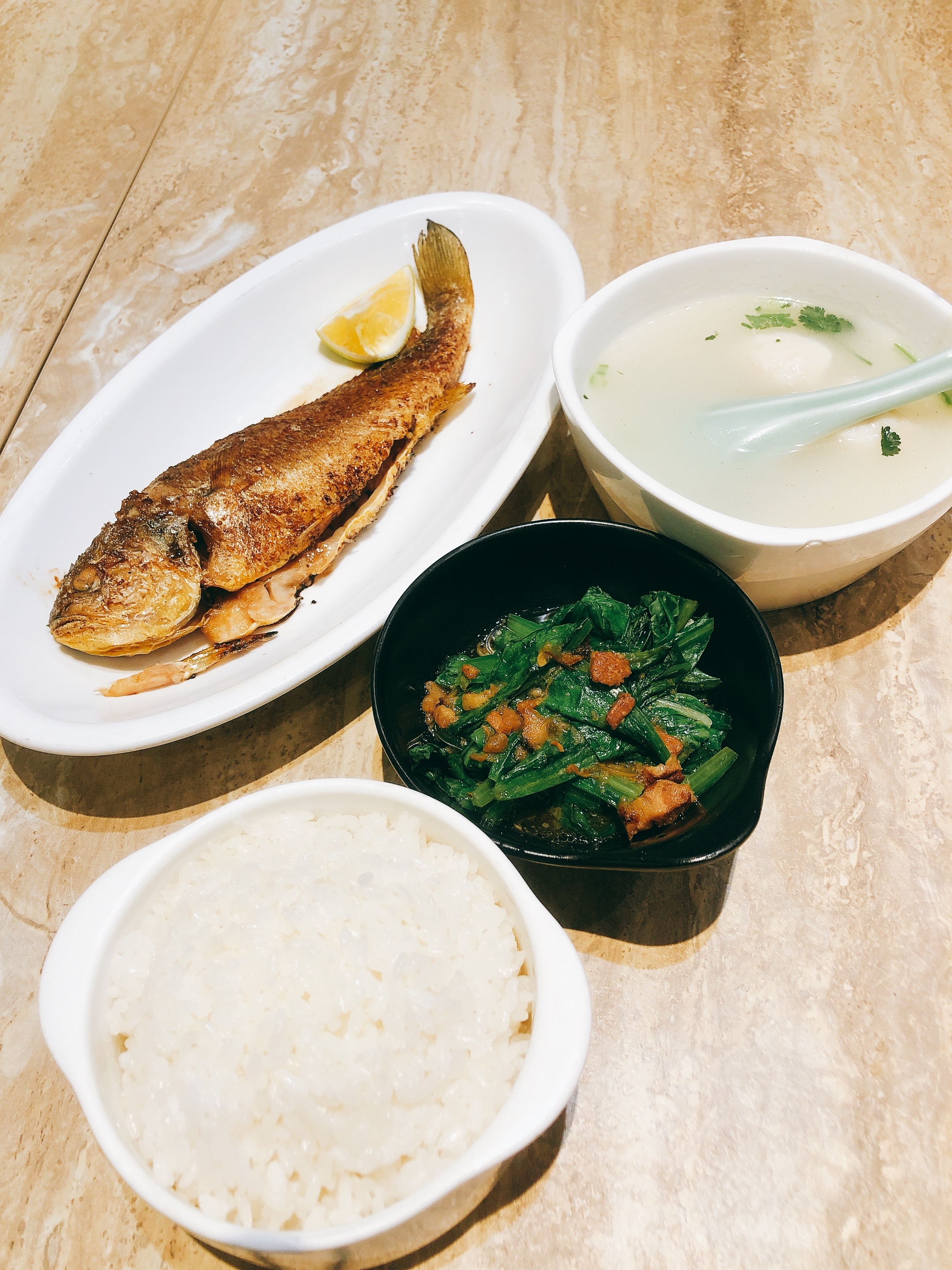 疫情期间聚餐吃什么饭划算,疫情期间午餐去哪吃合适