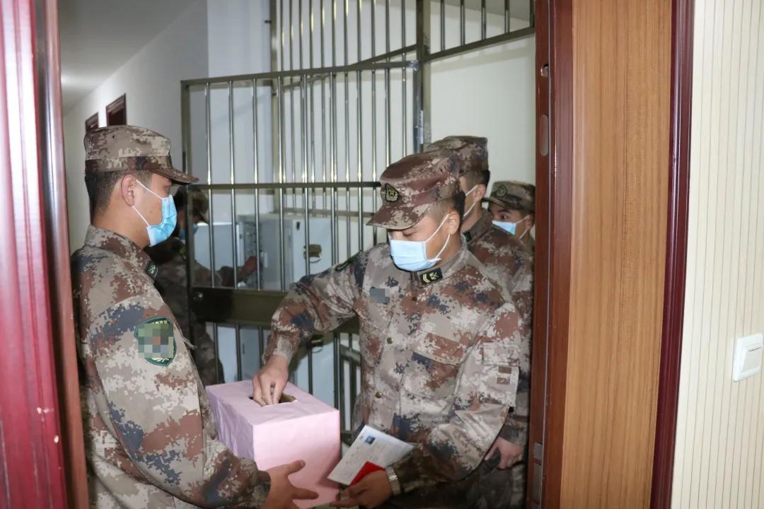 看看兵哥哥驾照有多难考,兵哥哥证书