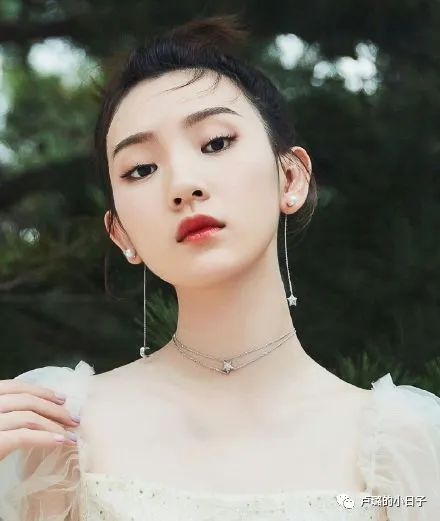 高级气质的流苏耳线,轻奢高级感耳线