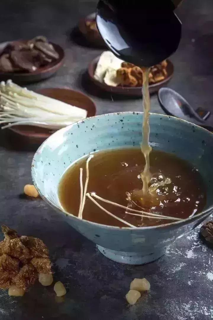 吃货圈无人不晓的《哥老官》终于来郑州了