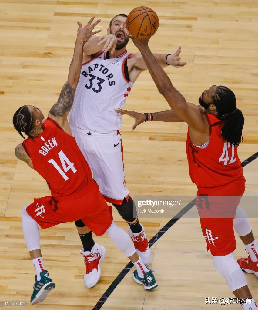 火箭绝杀猛龙视频,火箭队四人出战猛龙