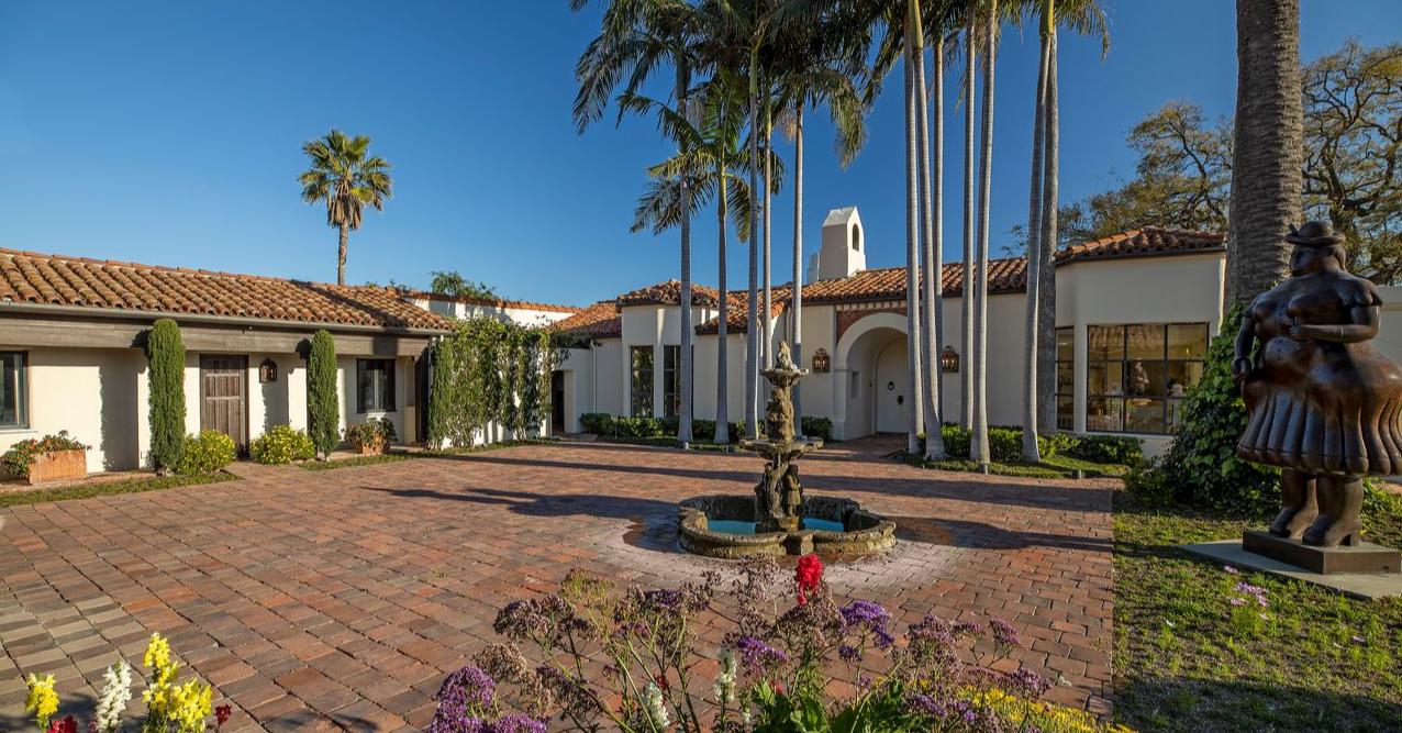 勒布朗詹姆斯60亿美元,NBA球星詹姆斯转会过多少次