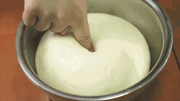 孕期脚肿得像猪蹄如何缓解,孕期脚肿的姐妹怎么缓解有效