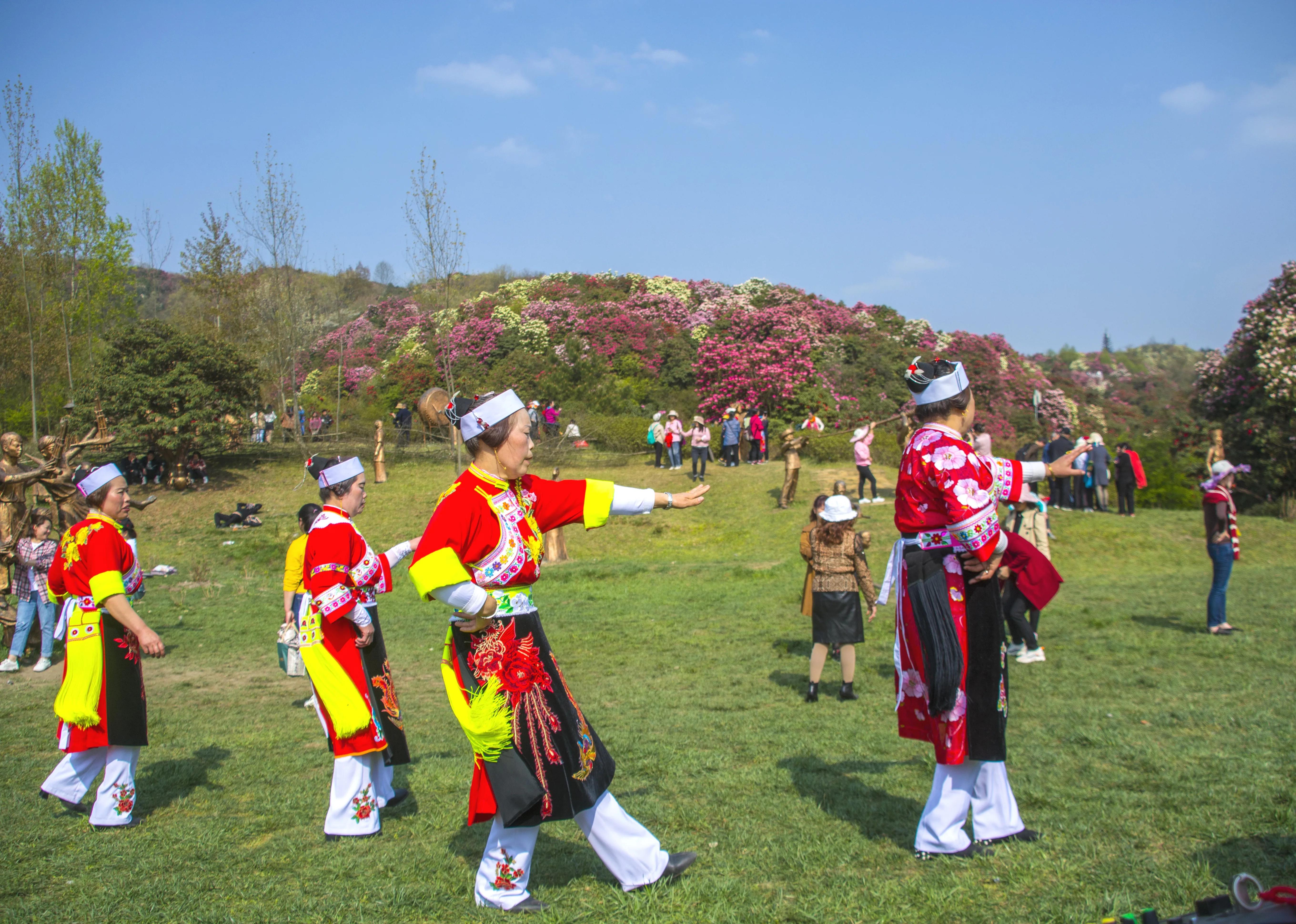 贵州大学1984级管科系同学欢聚毕节录