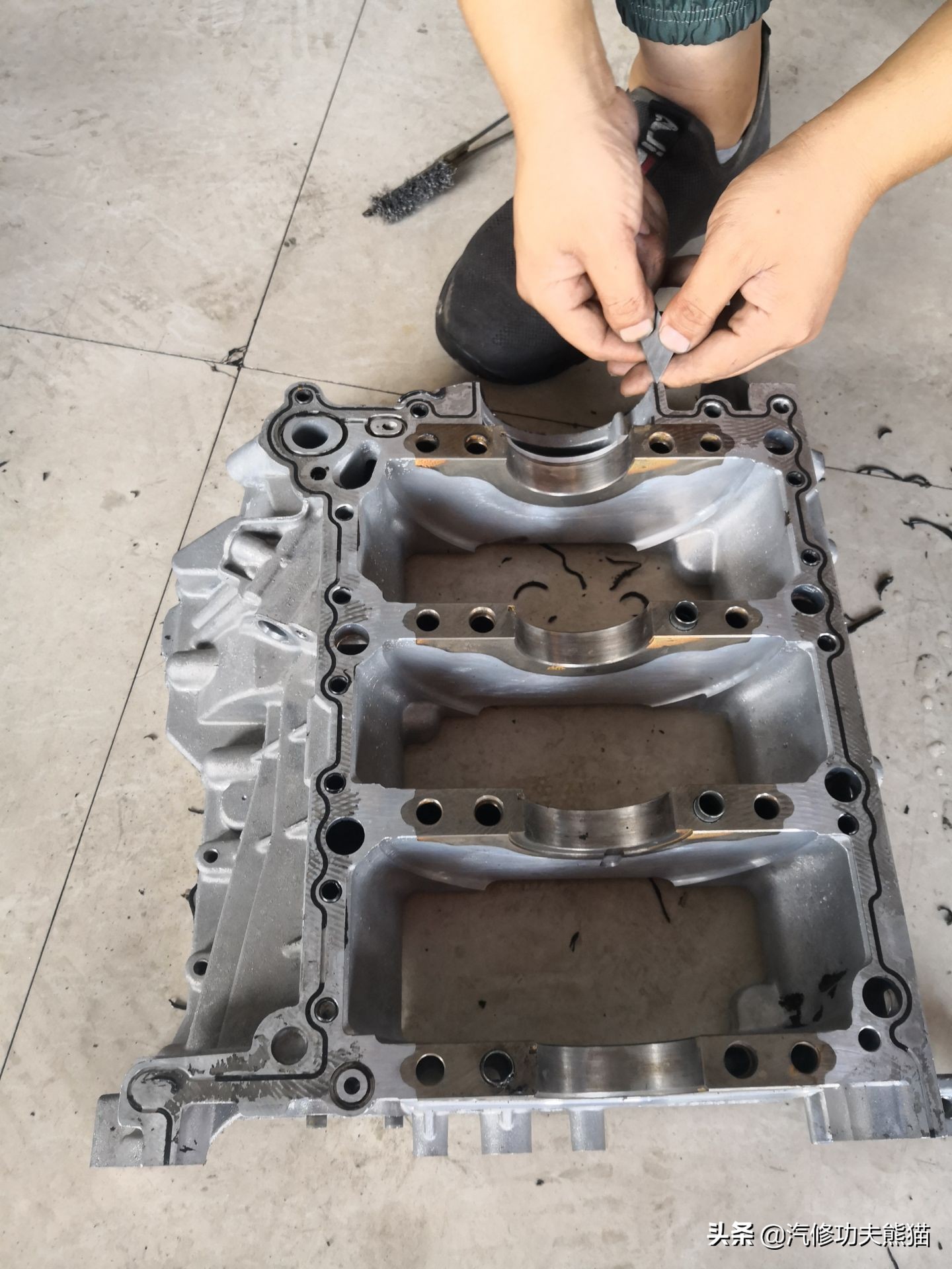 2010年的奥迪a6l2.8烧机油吗,08年奥运版奥迪a6值多少钱