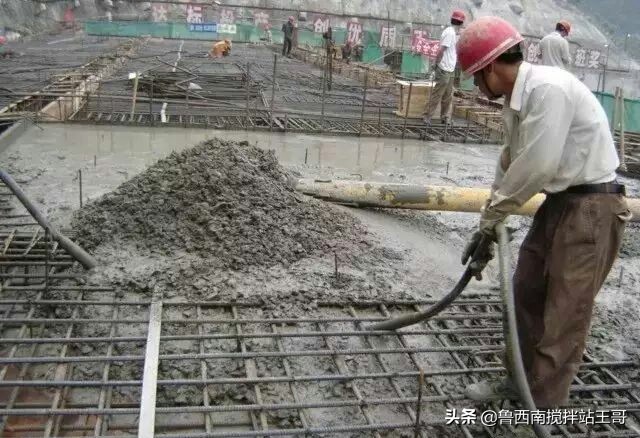 消泡剂能有效消除混凝土中气泡吗,铝模混凝土为什么气泡多怎么解决