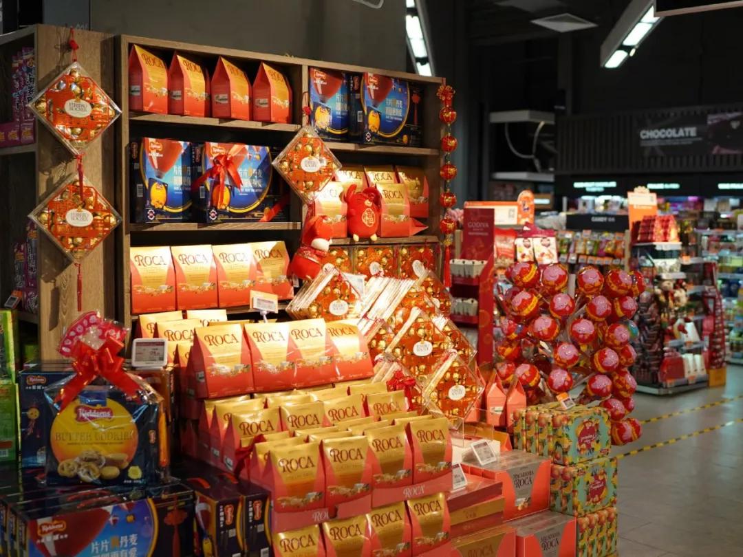 过年去超市囤货,过年没有囤年货怎么办