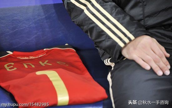 瓒冲潧鍙橀潻,瓒崇悆涓栫晫缁忓吀姣旇禌