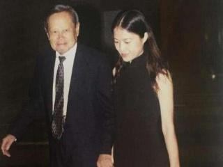 翁帆说出14年前为什么嫁给杨振宁,翁帆说出了当时嫁给杨振宁的原因