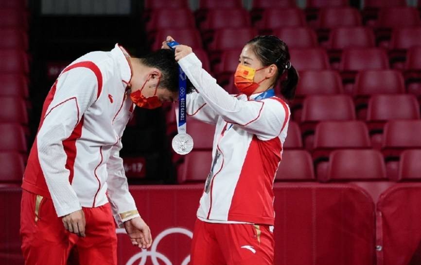 乒乓男团搞笑事,乒乓天团搞笑集合