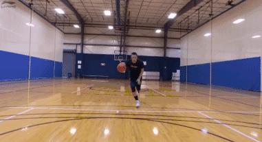 很容易就可以学会的篮球过人动作,篮球过人转身技巧图解