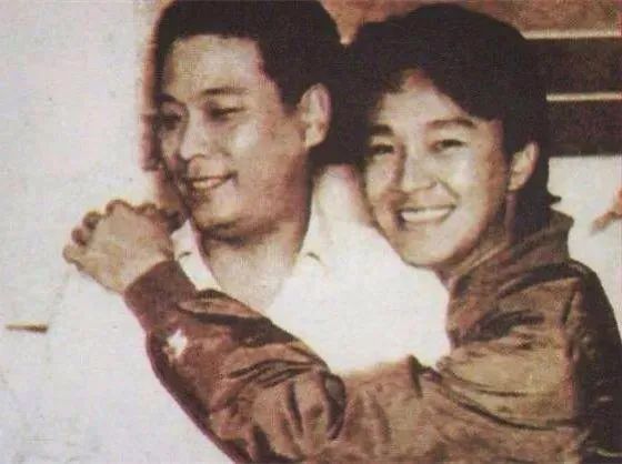 今天的故事女声版,今天的故事很简单女声版