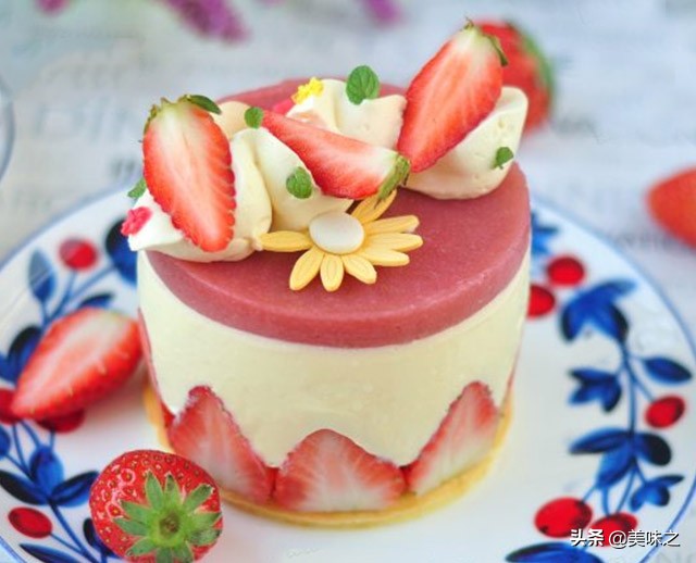 母亲节专属6寸牛奶奶油鲜花蛋糕,用粘土做母亲节送给妈妈的蛋糕