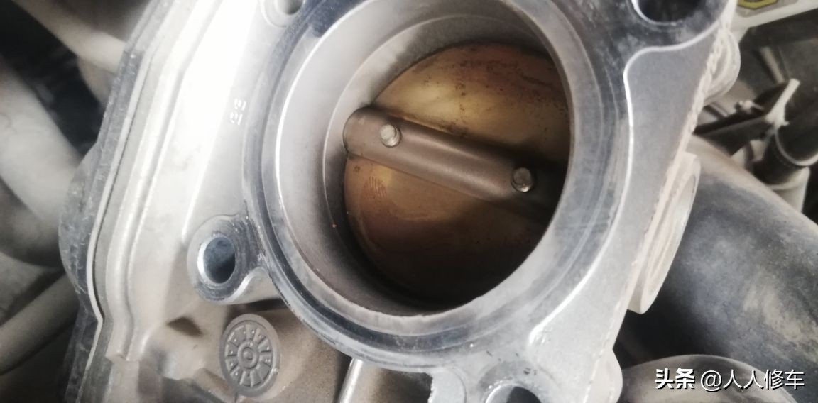 买二手车怎么知道发动机烧机油,买二手车怎样判断发动机的好坏