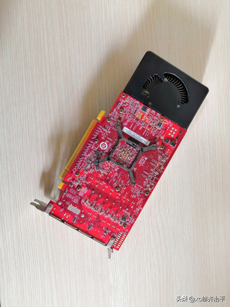 300元在拼多多买的rx580显卡,300块多的rx580