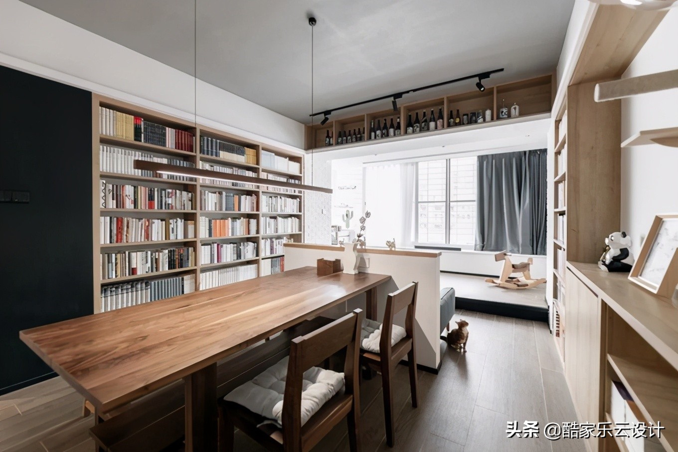 2021年的家庭客厅除了会客休闲，还能干什么？