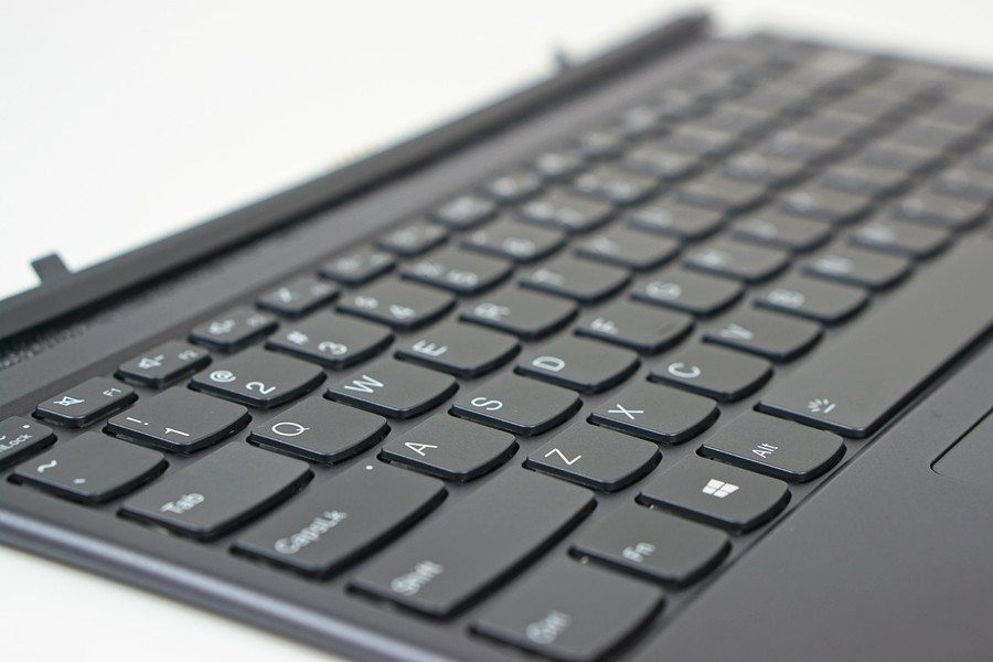 超级本平板,联想yogaduet13.3英寸轻薄