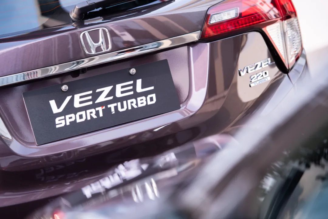 新车实拍|星空顶/潮流套件，这还是你想象中的新缤智吗？