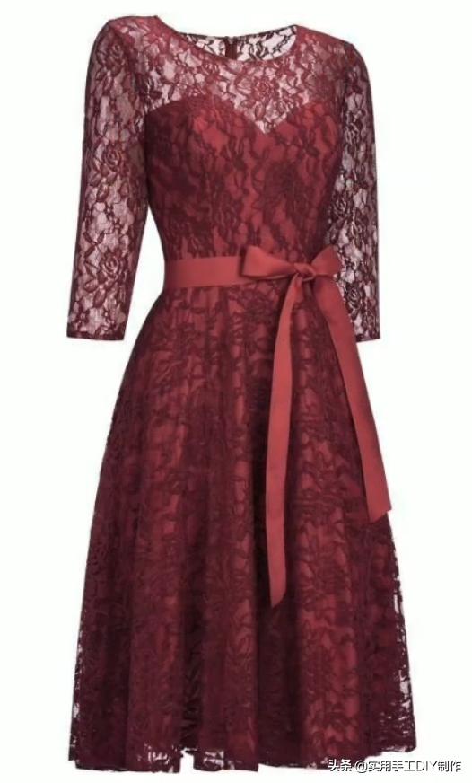 蕾丝绣花连衣裙精致美丽又优雅,设计小众蕾丝连衣裙
