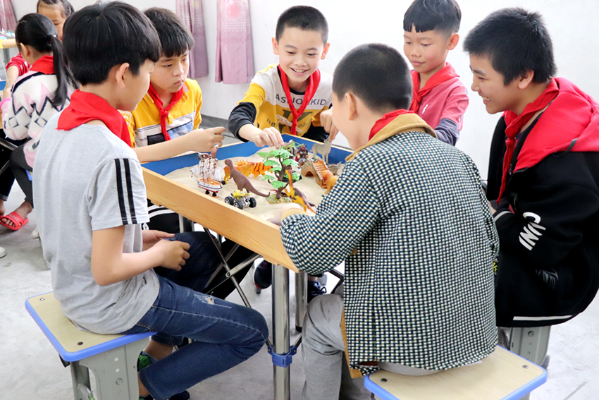 中大互联——“心希望”沙盘进百校之普宁仕林小学