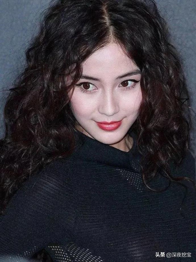 两边光一点的发型怎么剪,适合一边脸大一边脸小的发型