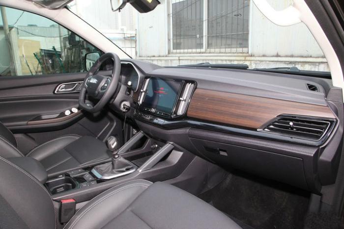 一身名牌的驭胜S350，各方面都不错，为啥就是卖不动呢？