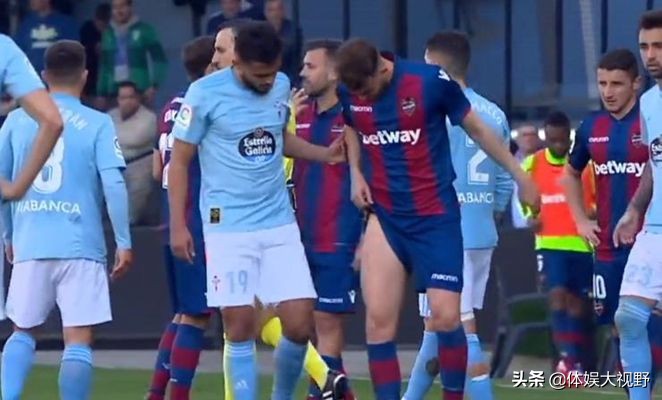 西甲红牌罚下集锦,西甲年轻球员断腿