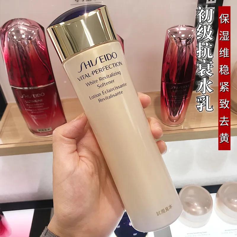 保湿水乳日本护肤品推荐,日本女生爱用的乳液