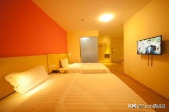 7天酒店跌下神坛,两年关店239家,曾经的连锁酒店之王怎么了?