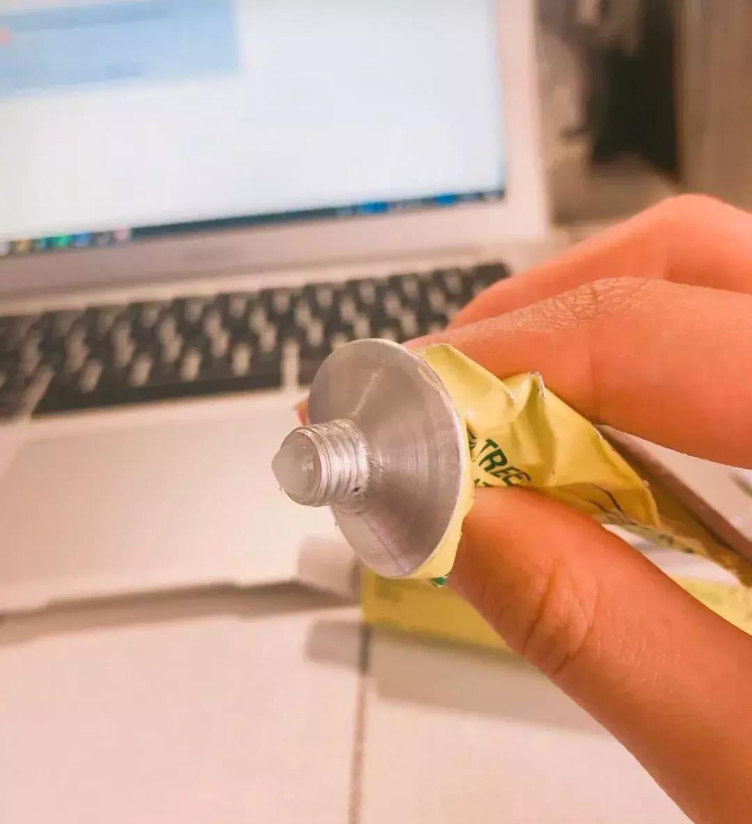 有哪些好用的祛痘印药膏 (超好用祛痘印药膏推荐一下)