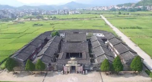 入闽始祖李火德公像,李姓始祖李火德有几个子孙