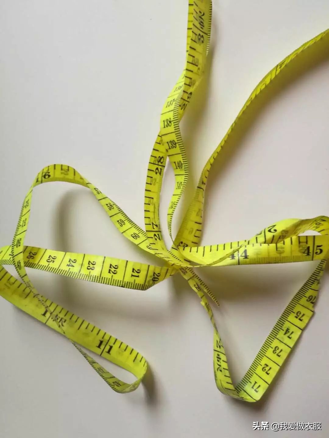 羽绒服裁剪与制作教程视频,修身羽绒服的裁剪方法