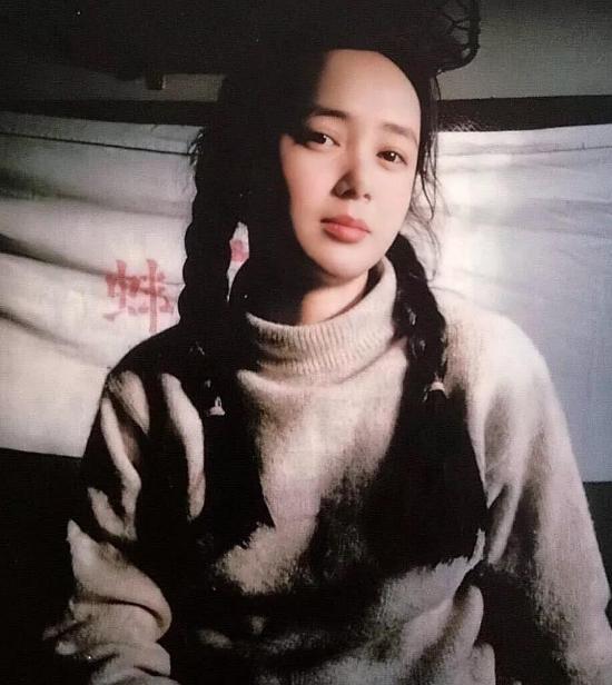 赵薇蒋雯丽长相分析,蒋雯丽比赵薇大10岁