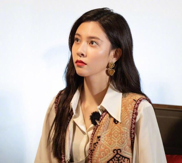 张一山白雪宋妍霏,宋妍霏和张一山分手照