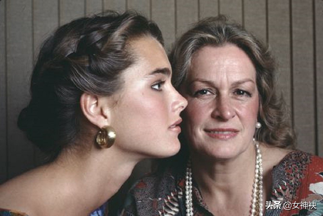 她是80年代全球最迷人漂亮宝贝，意大利王室后裔，杰克逊说最爱她