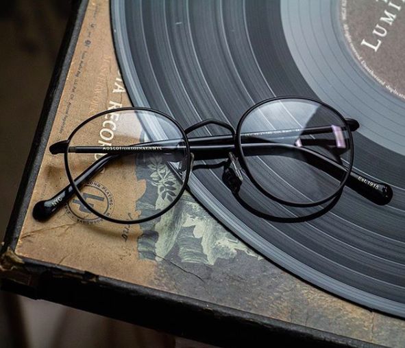 近视眼镜牌子排行榜前十名,儿童近视眼镜什么牌子最好