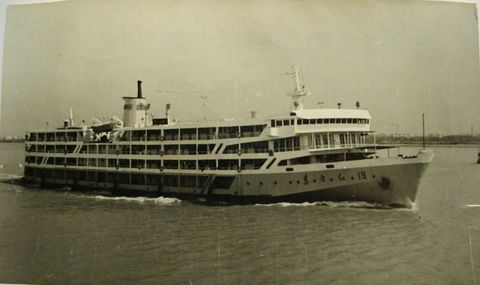长江客轮老照片,长江客轮老照片南通