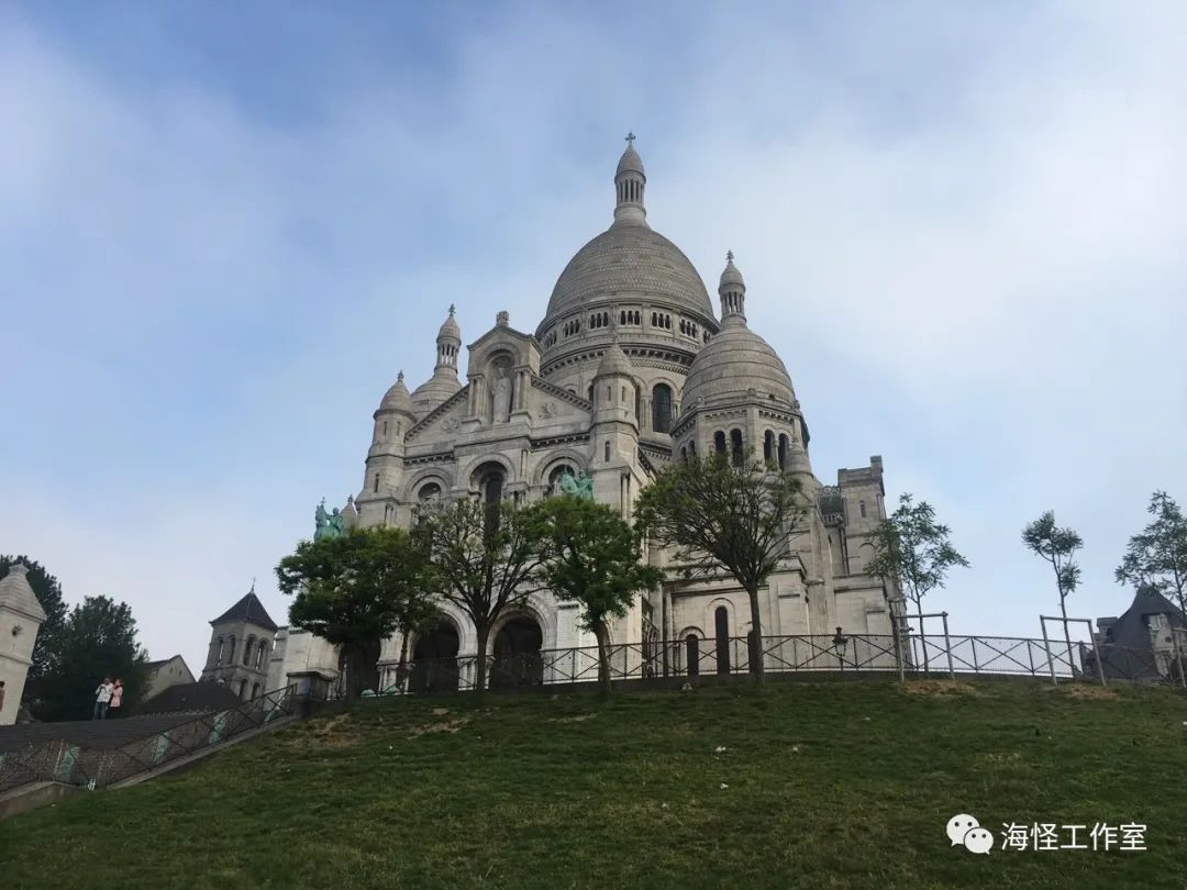 在法国留学的中国学生,在中国生活8年的法国小哥回国后