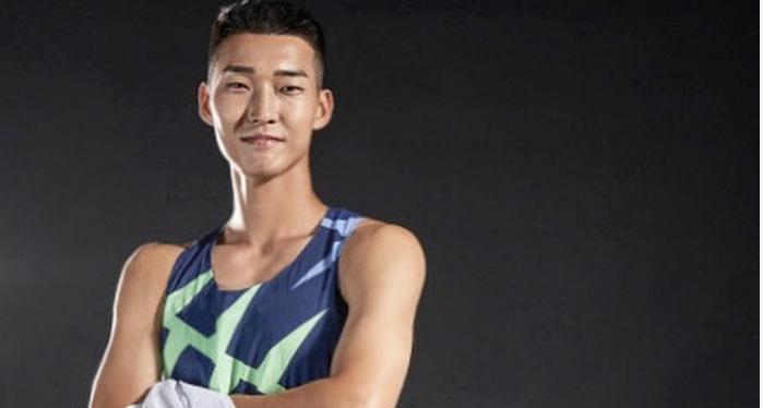 黄旭熙中文被嘲笑,黄旭熙韩国被夸帅