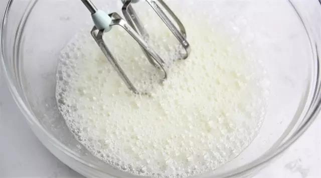 烘焙知识打发蛋清为什么要加盐,烘焙知识打发蛋白