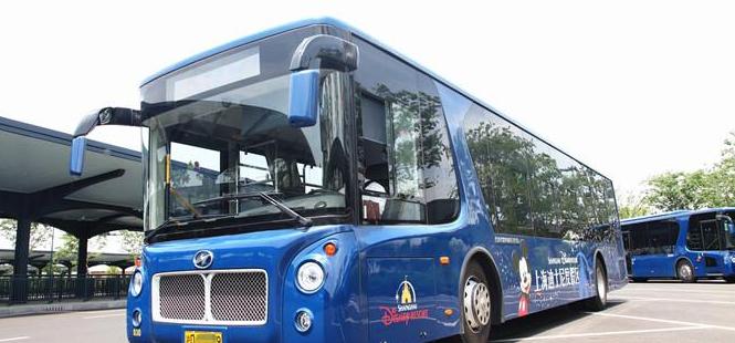 上海迪士尼乐园有多少免费停车,上海迪士尼度假区夏日