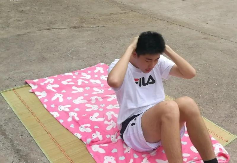 满怀赤子之心,再现抗疫攻坚精神——2020年阜新篮球学校全国U系列参赛队线上“体能大比武”活动纪实