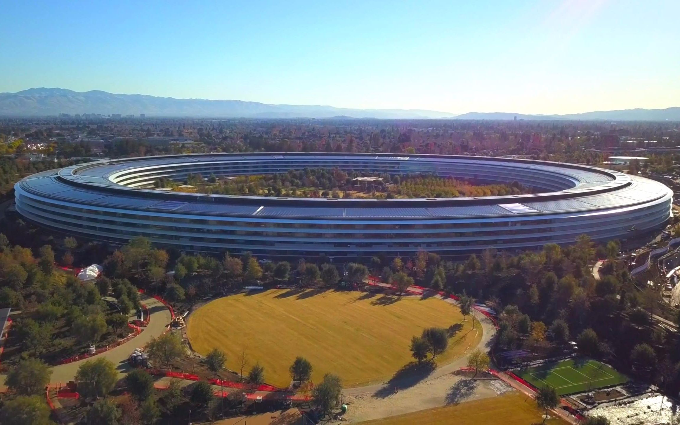 苹果公司为什么要回收旧手机,苹果公司怎么处理绿屏