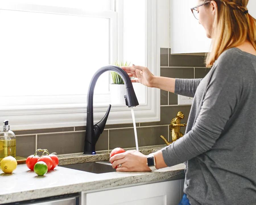 自来水管冻住最佳防冻方法,冬季水管防冻措施有哪些