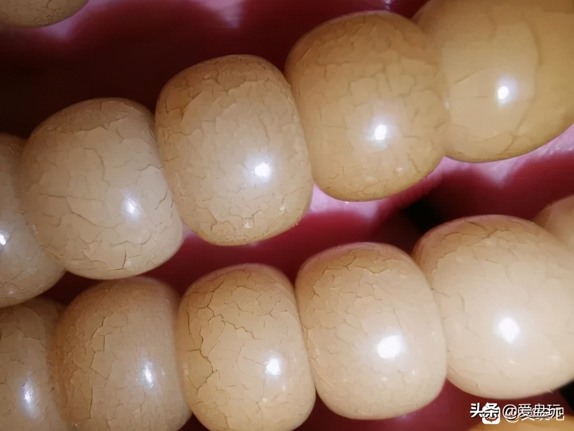 108颗菩提盘玩变化,一串菩提根能玩多少年